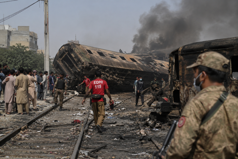 Quetta Train Blast: At Least 24 Killed and Dozens Injured in Deadly Suicide Attack in Balochistan